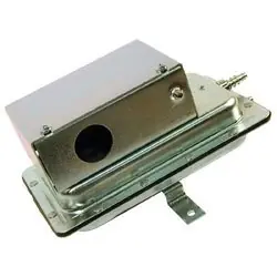 Best Price KMC Controls CSE-1102 Differential Pressure Switch with Barbed Connection