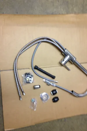 Price Drop American Standard D35403000.100 Fresno Single Lever Faucet