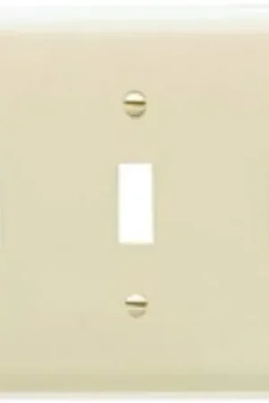 Pass & Seymour TP5W Legrand-Pass & Seymour TP5W P3-54-Racmh 3 Gang Mfgd Hsg Pls Box Price Drop
