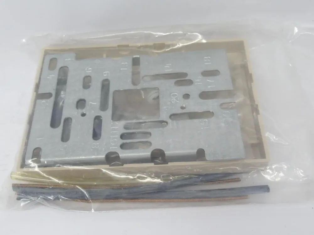 SIEMENS 192-842 Thermostat Hardware Kit Certified